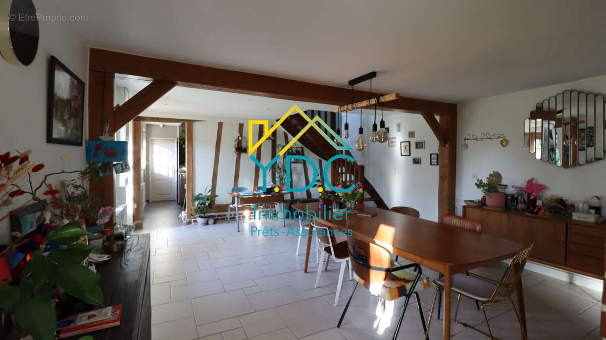 Maison à YVETOT