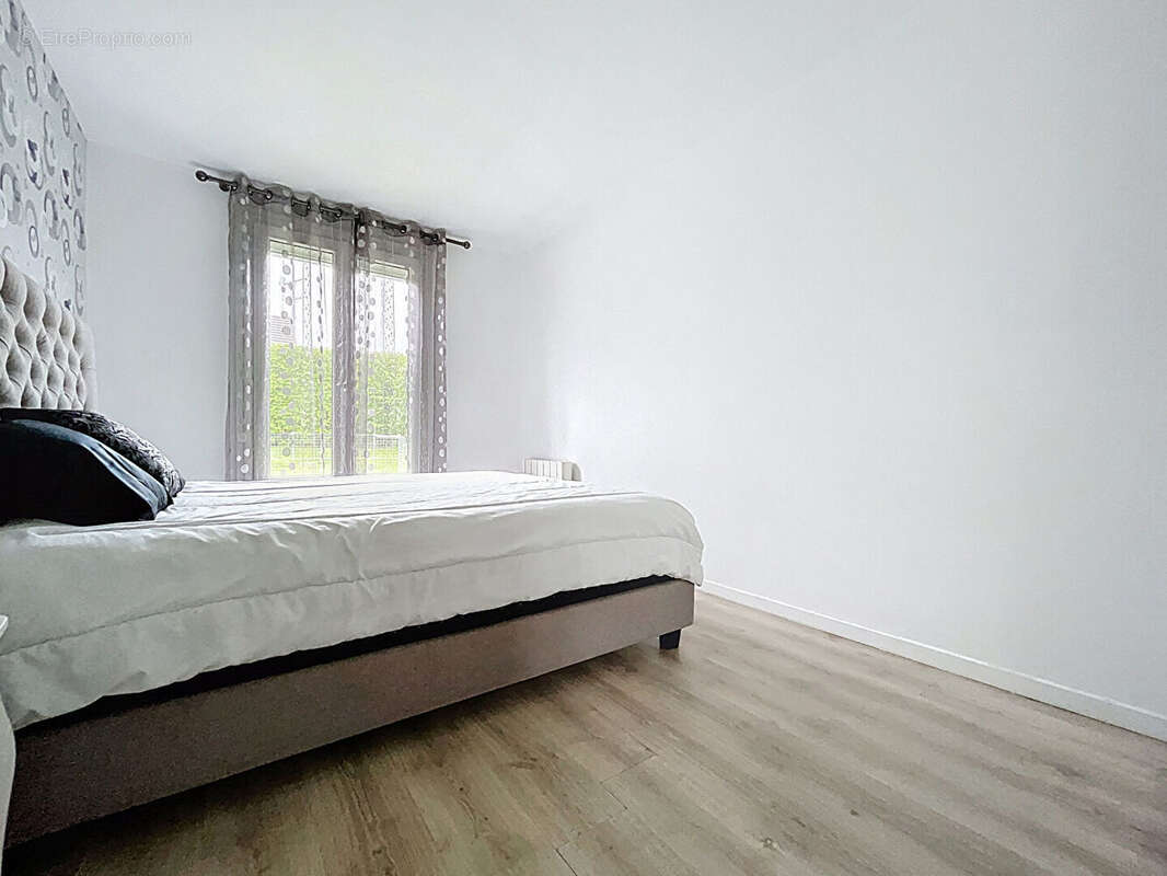 Maison à LIMEIL-BREVANNES