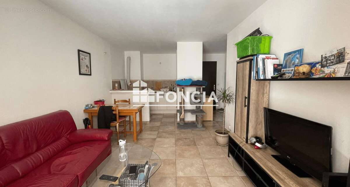 Appartement à SAINT-LAURENT-D&#039;AIGOUZE