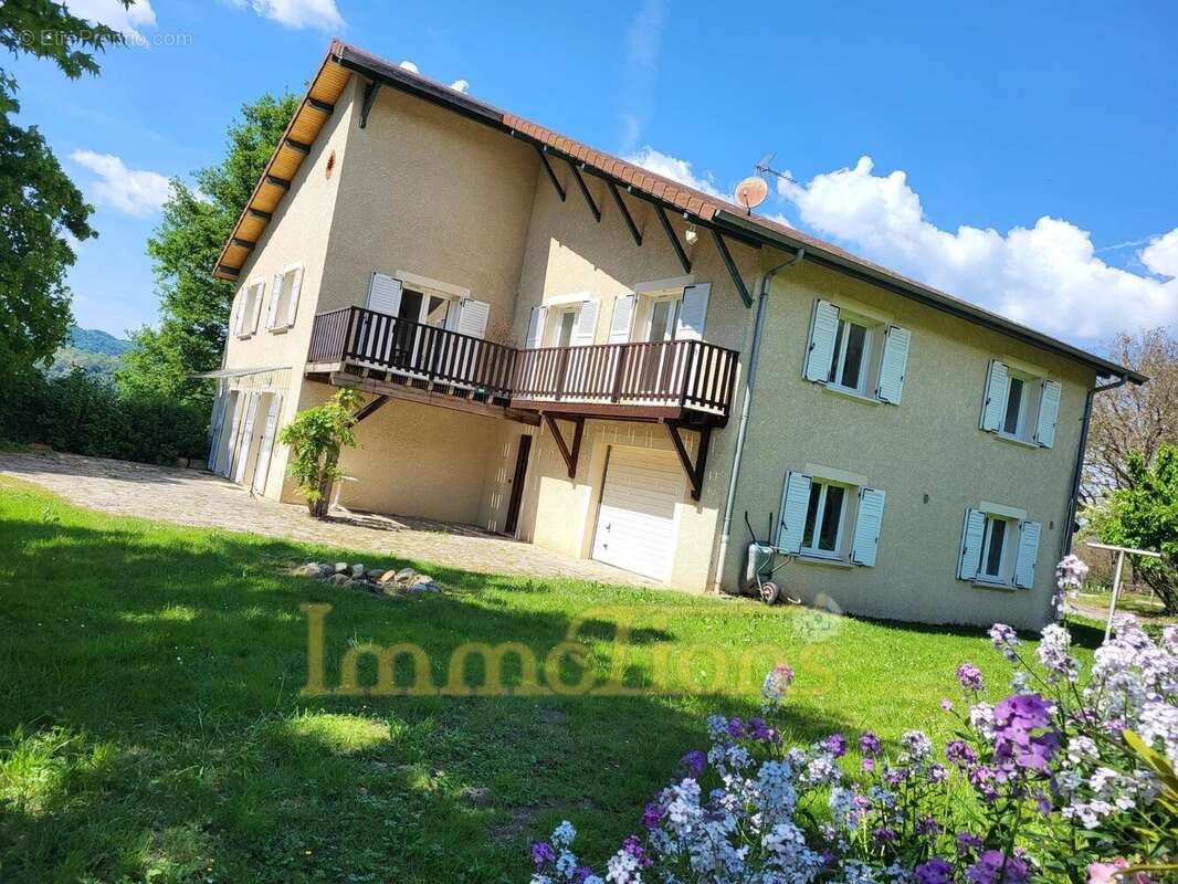 Maison à NOTRE-DAME-DE-L&#039;OSIER