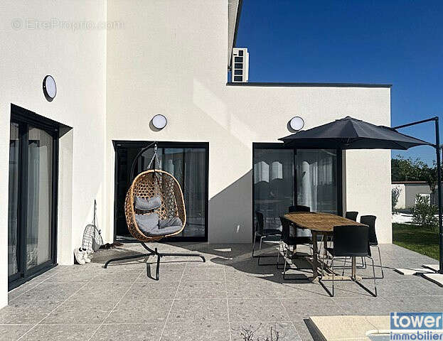 Maison à SAINT-HILAIRE