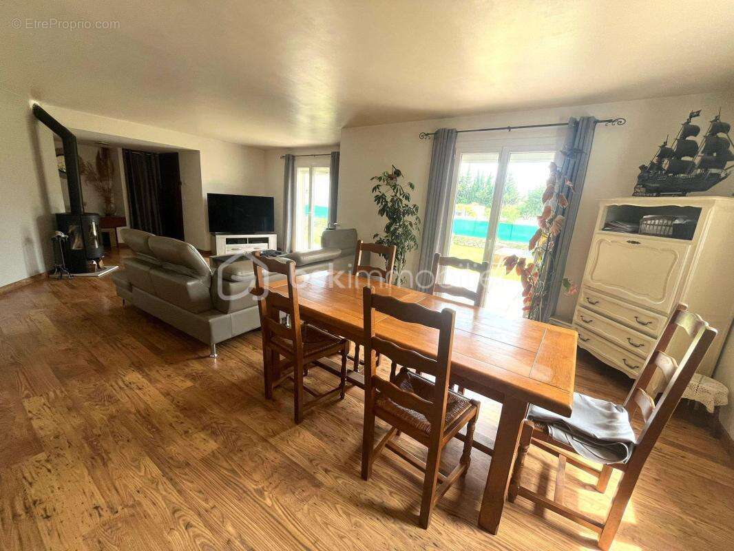 Maison à LANSARGUES