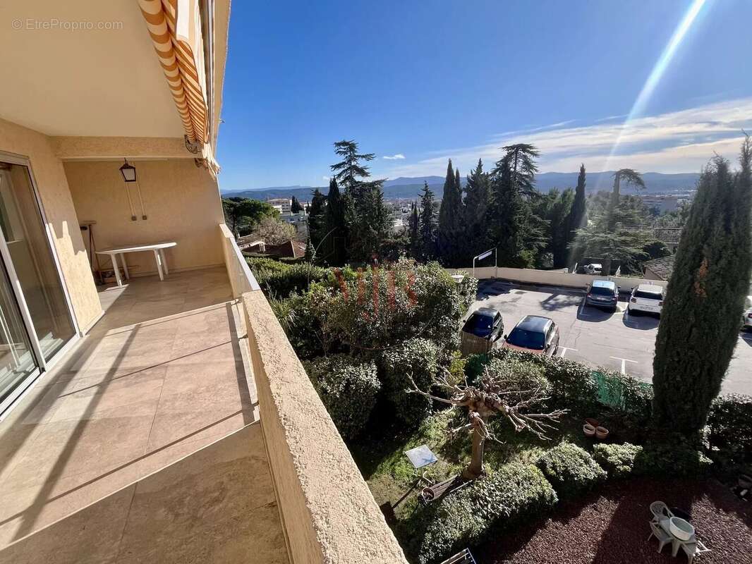 Appartement à AIX-EN-PROVENCE