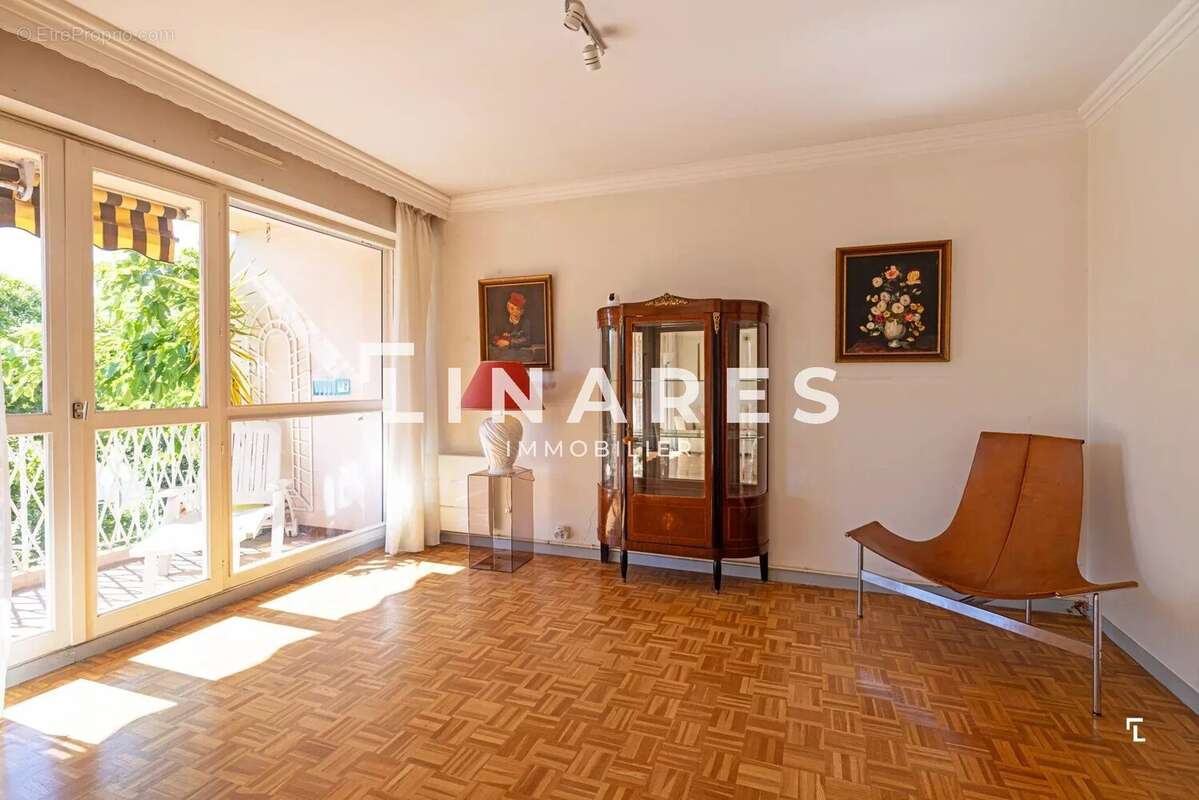 Appartement à MARSEILLE-9E
