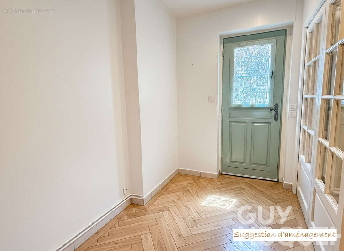 Appartement à VERSAILLES