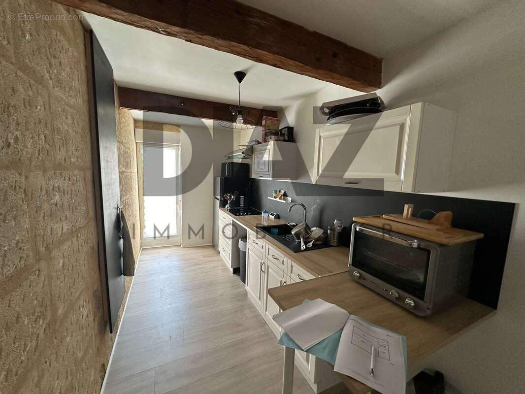 Appartement à REMOULINS