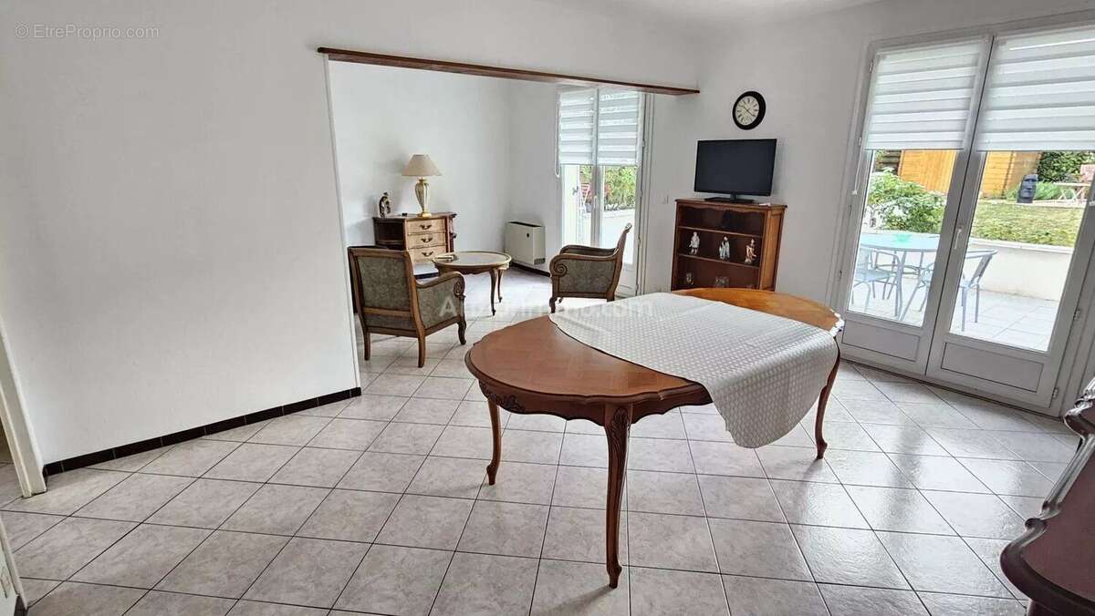 Maison à HEROUVILLE-SAINT-CLAIR