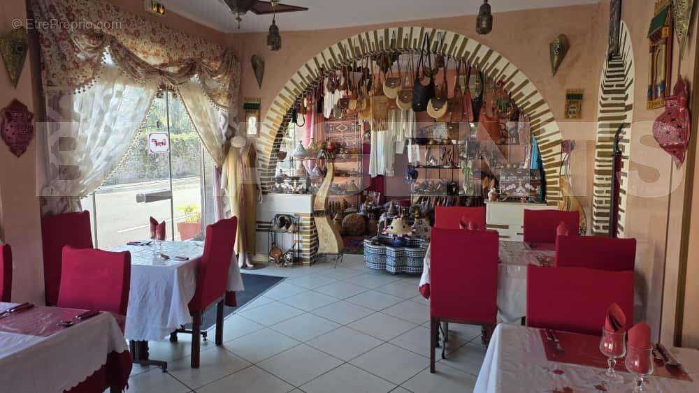 IMG-20251026-WA0002 - Commerce à SABLE-SUR-SARTHE