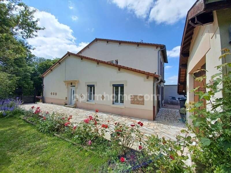 Maison à CONSENVOYE