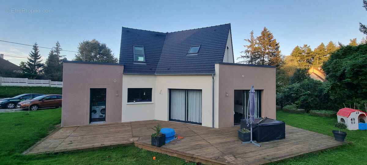 Maison à CLOYES-SUR-LE-LOIR