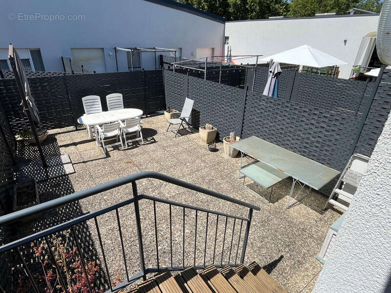Appartement 82m² f3 avec terrasse - photo 7