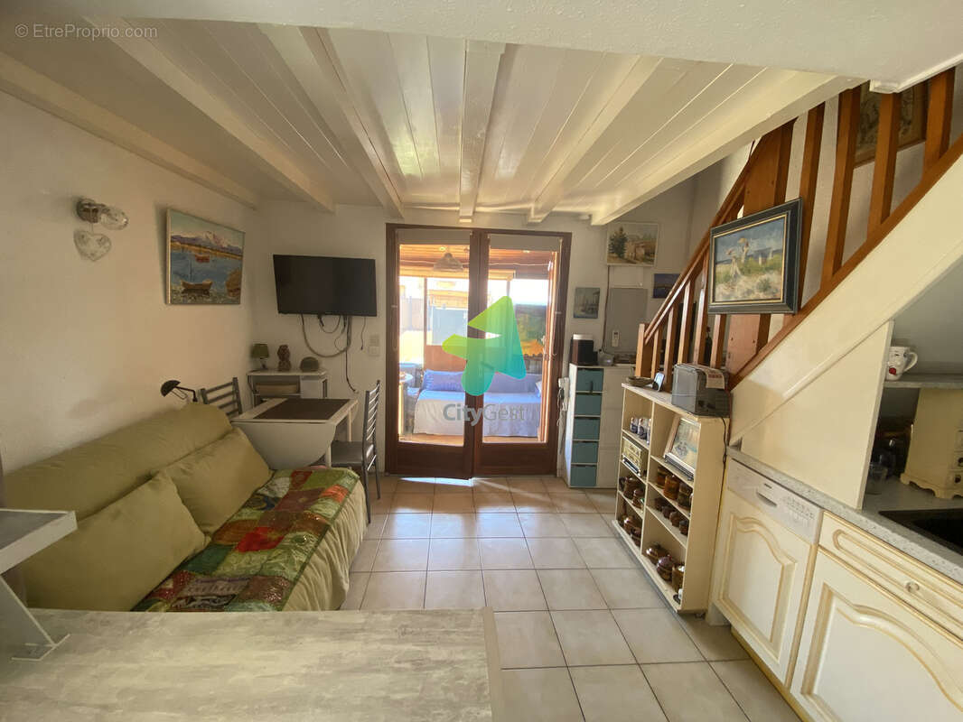 Villa dans copropriété avec piscine - photo 3