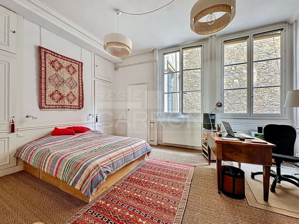 Appartement à LYON-1E
