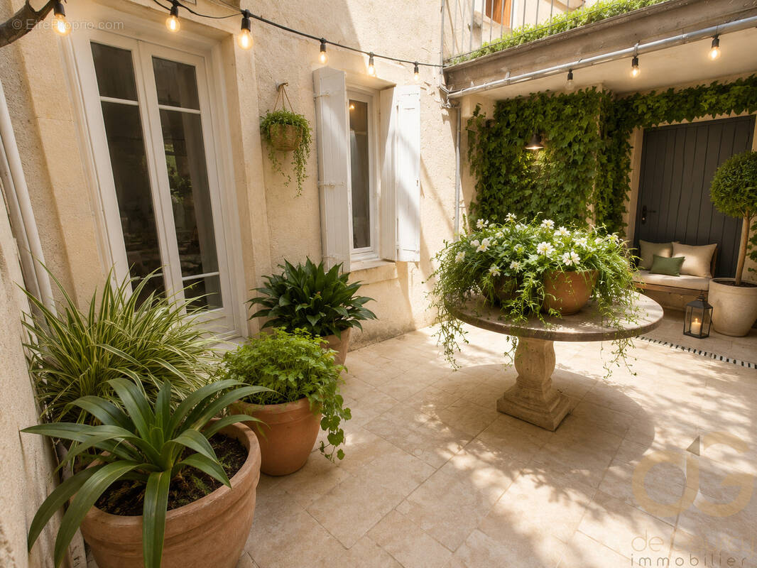 Appartement à NIMES