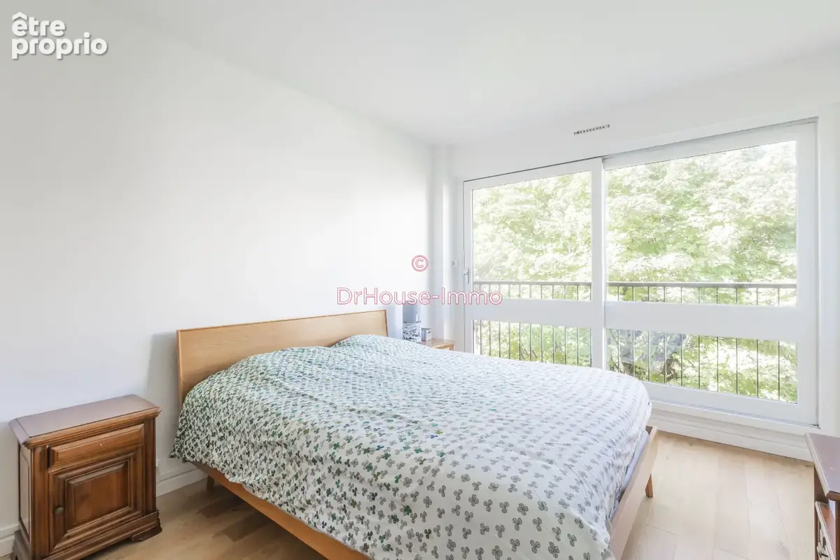 Appartement 3 pièces 74 m² à vendre à Le Chesnay (78150) - photo 9