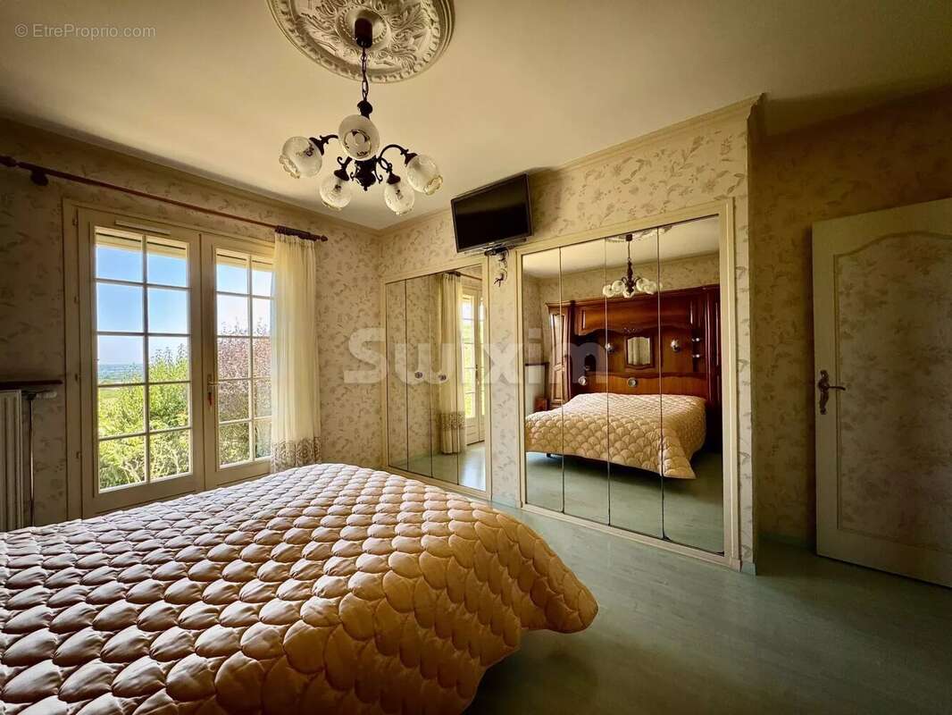 Maison à SAINT-JULIEN