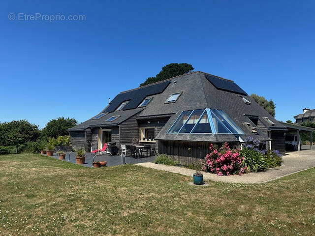Maison à TREGASTEL