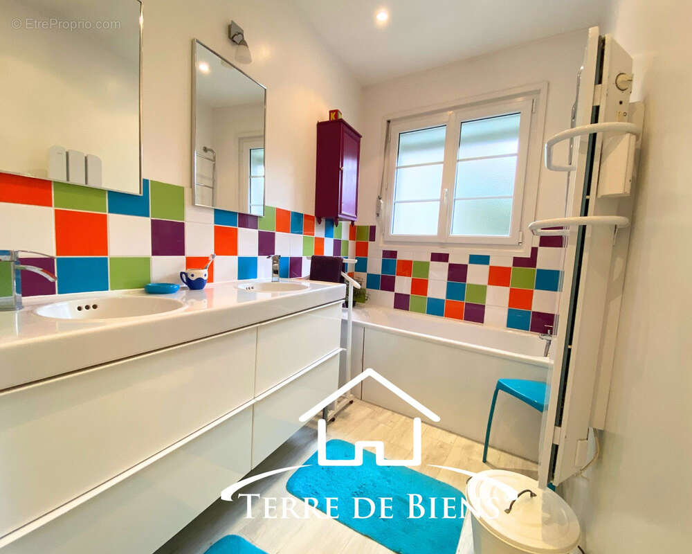 Maison à CUISY-EN-ALMONT