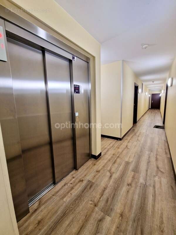 Appartement à CORBEIL-ESSONNES
