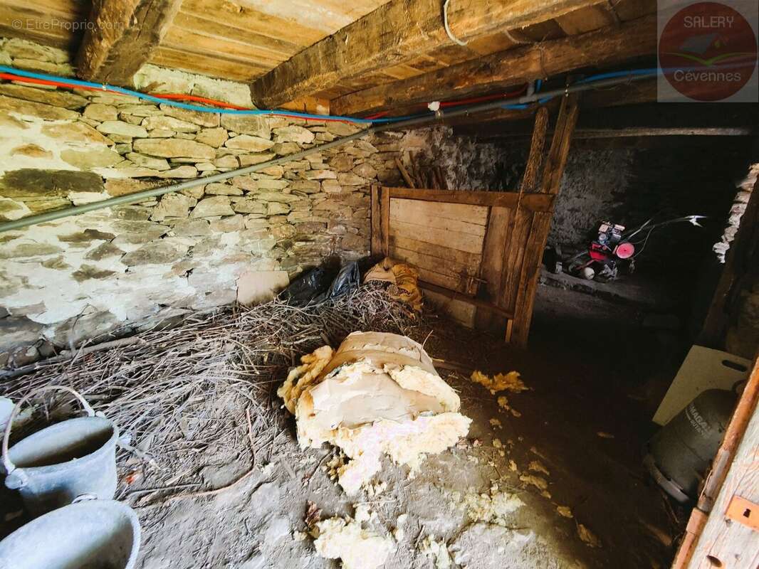 Maison à LA SALLE-PRUNET