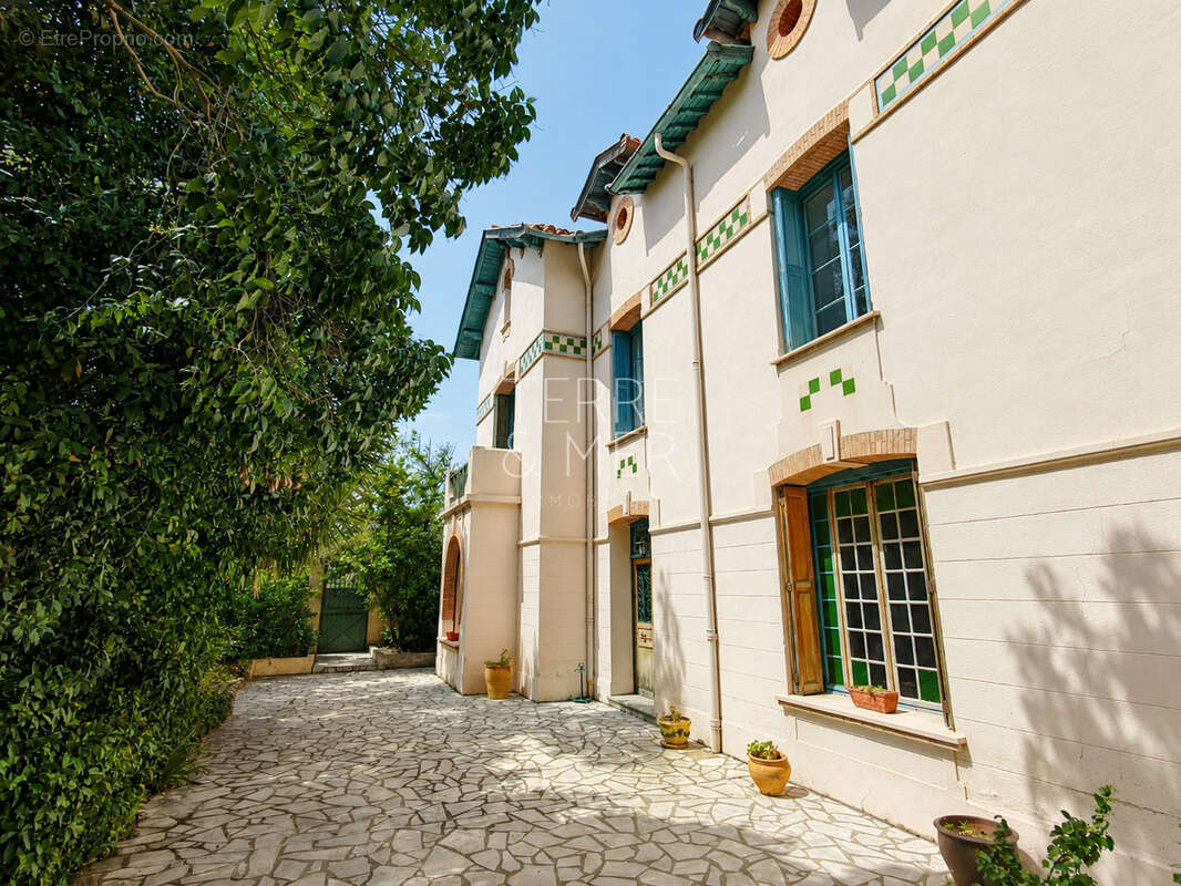 Élégante Maison de Maître au charme intemporel - photo 5
