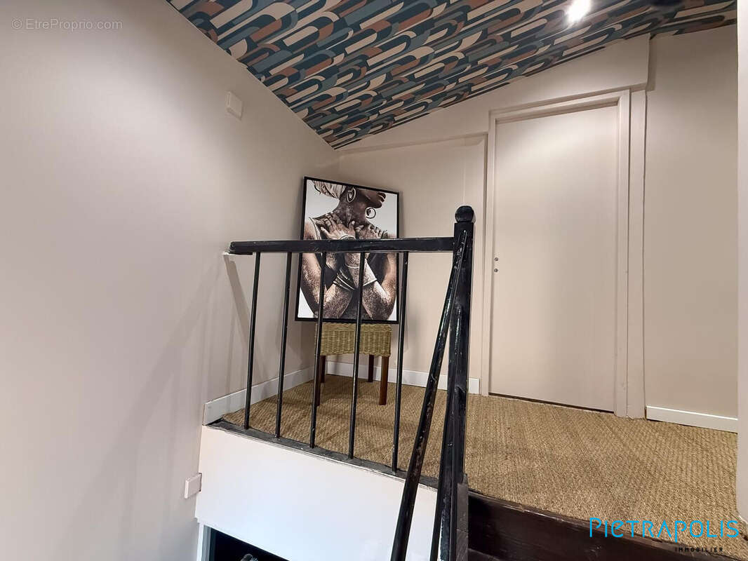Maison 150 m² à Genay  - photo 8