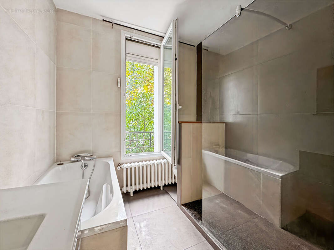 Maison à ROSNY-SOUS-BOIS