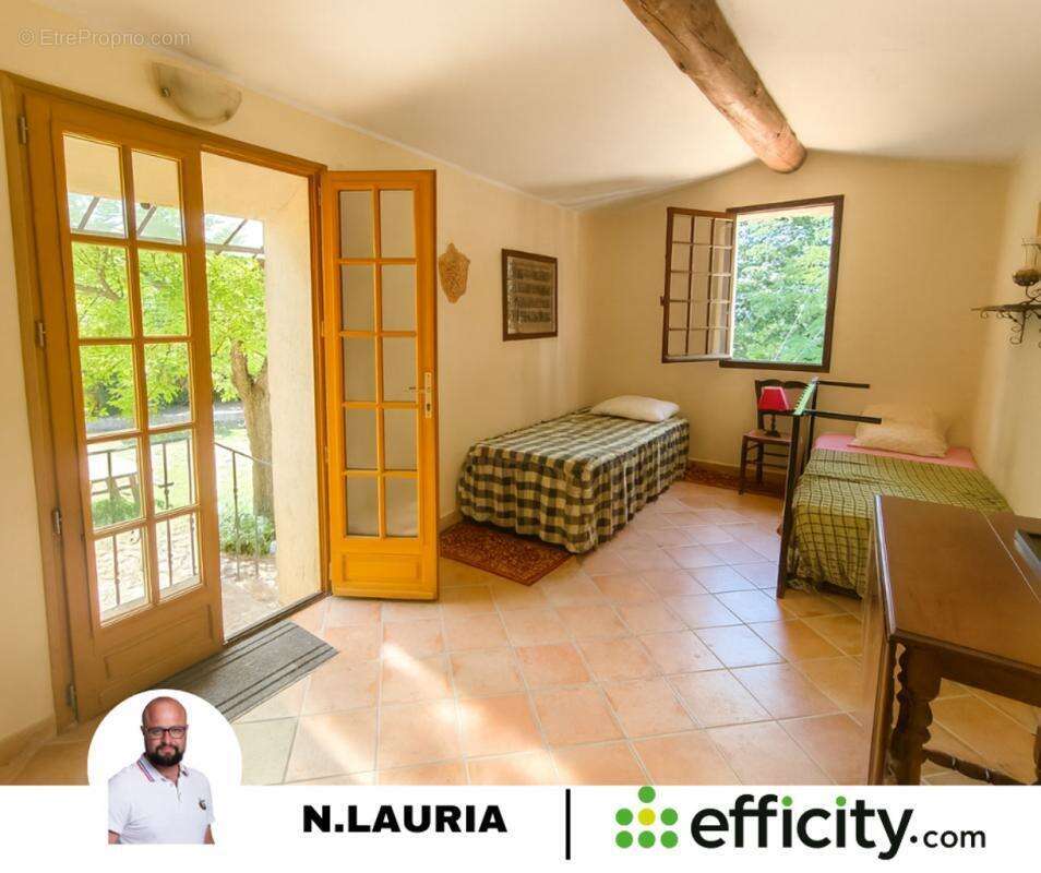 Maison à MEYRARGUES