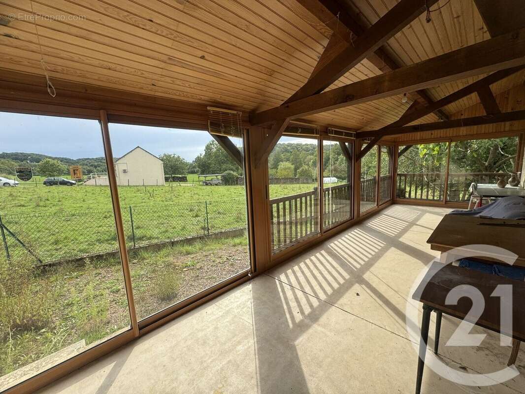 Maison 167 m² à Corvol-L'orgueilleux  - photo 17