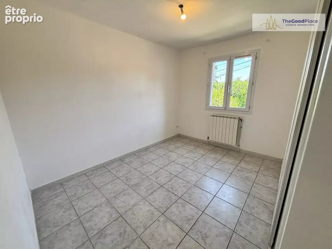 Saint Maximin La Sainte Baume Maison de plain-pied T6 - photo 12