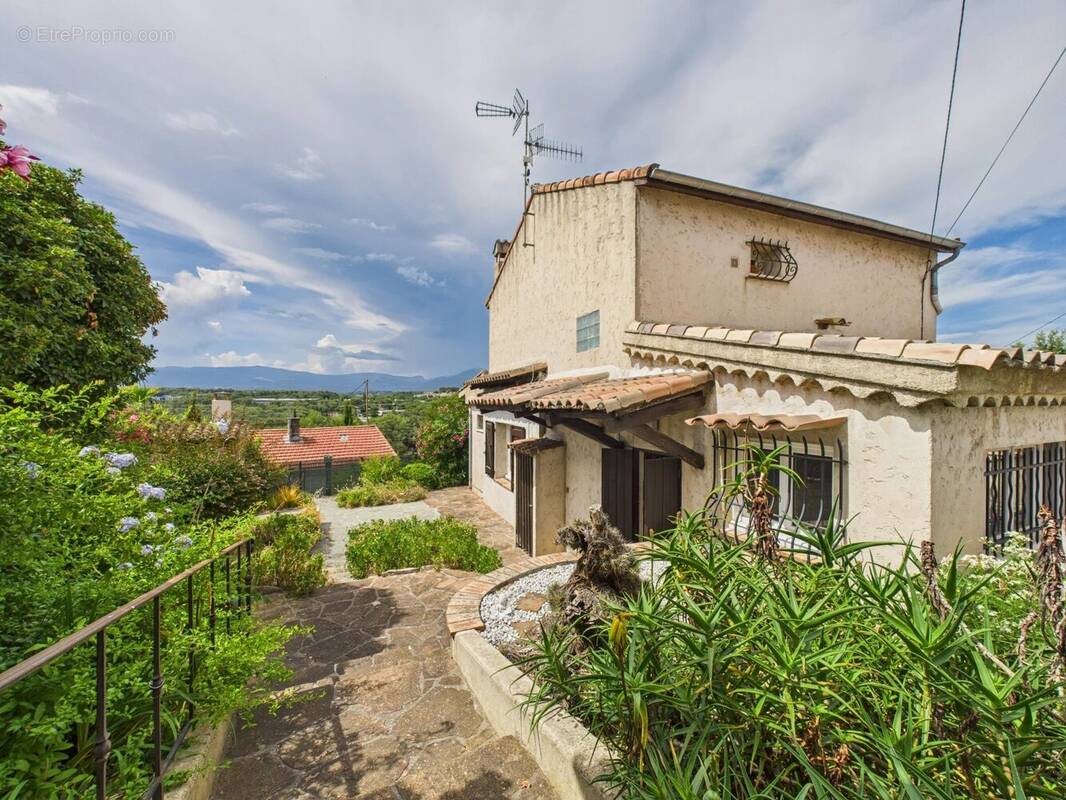 Maison à ANTIBES