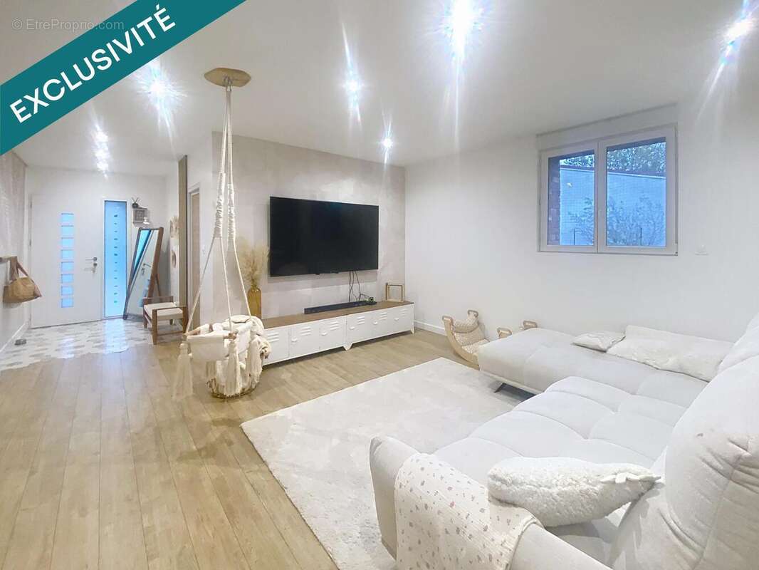 Photo 2 - Maison à DOUCHY-LES-MINES