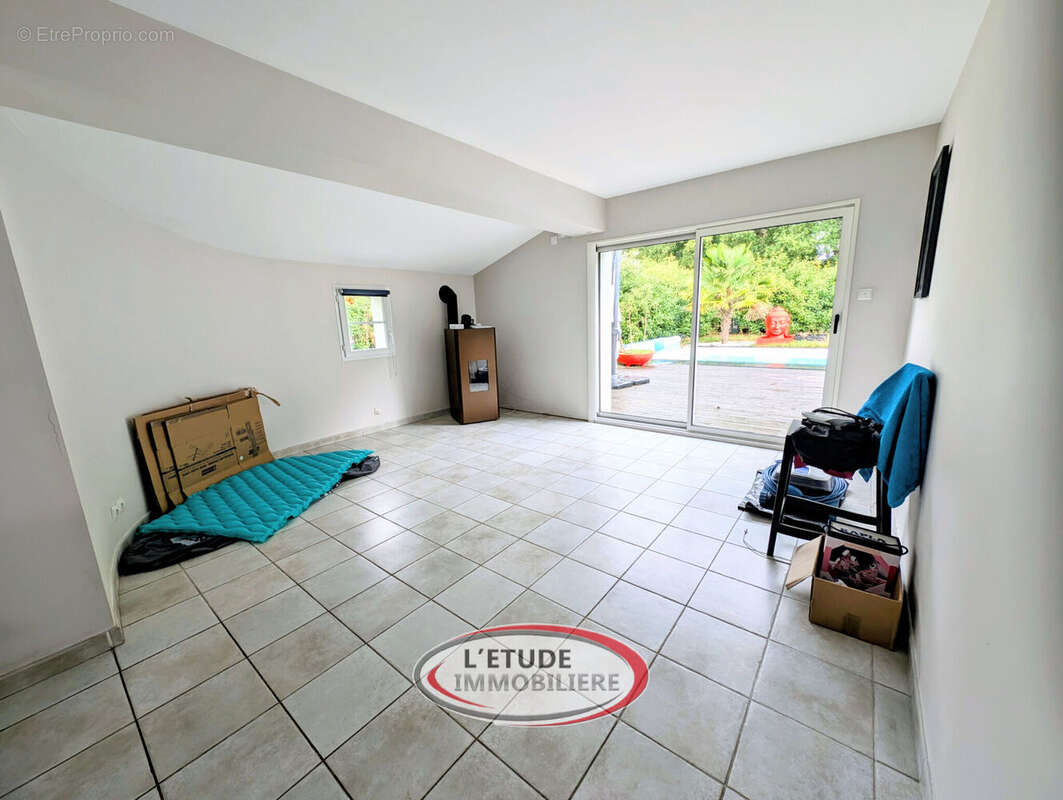 Photo 6 - Maison à CHATEAU-THEBAUD