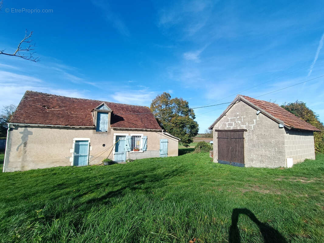 Maison à JUSSY-LE-CHAUDRIER