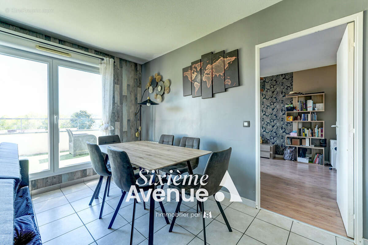 Appartement à VAULX-EN-VELIN