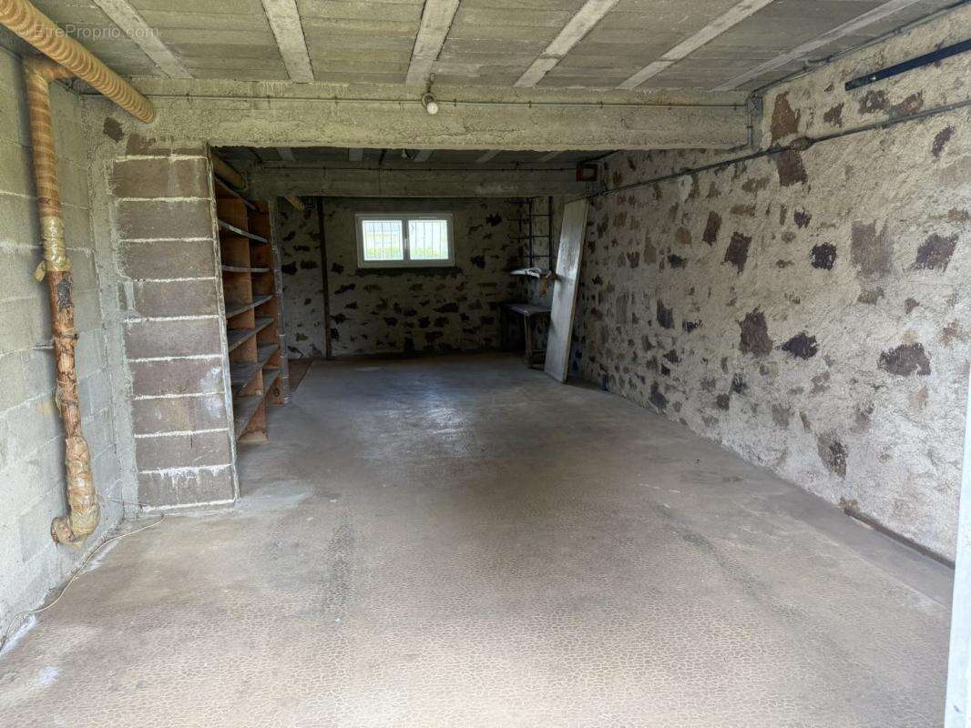 Maison à SAINT-BRICE-SUR-VIENNE