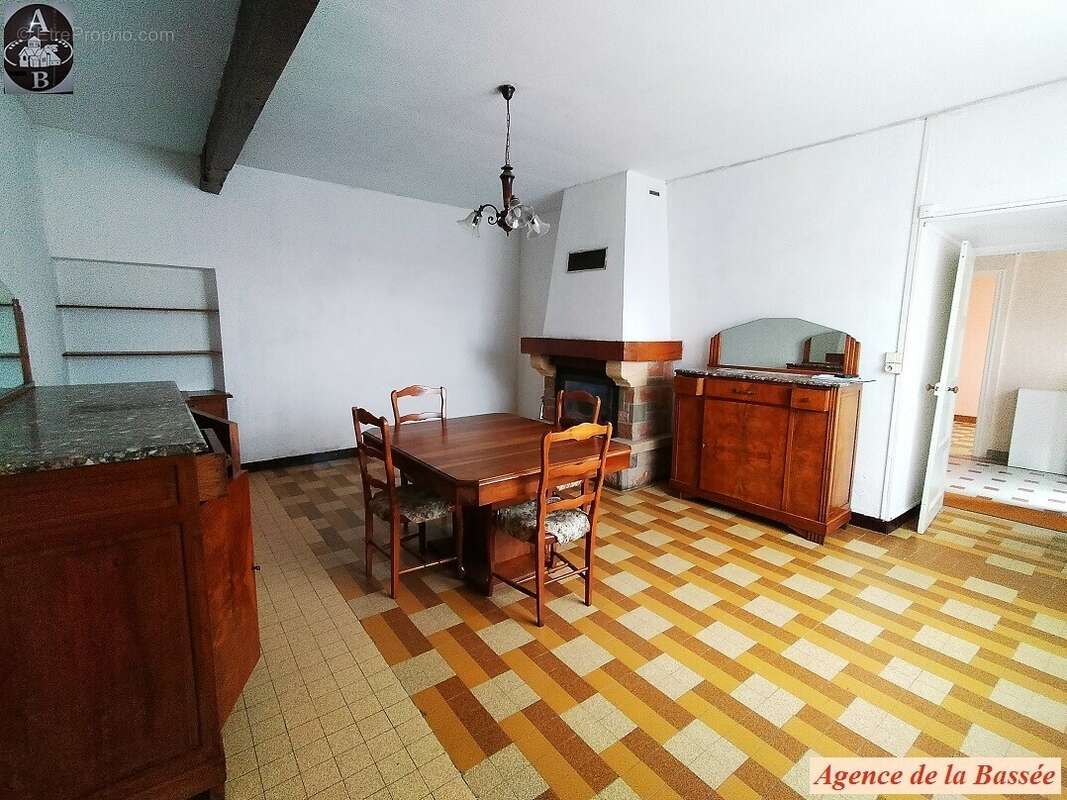 Maison 88 m² à Provins  - photo 2