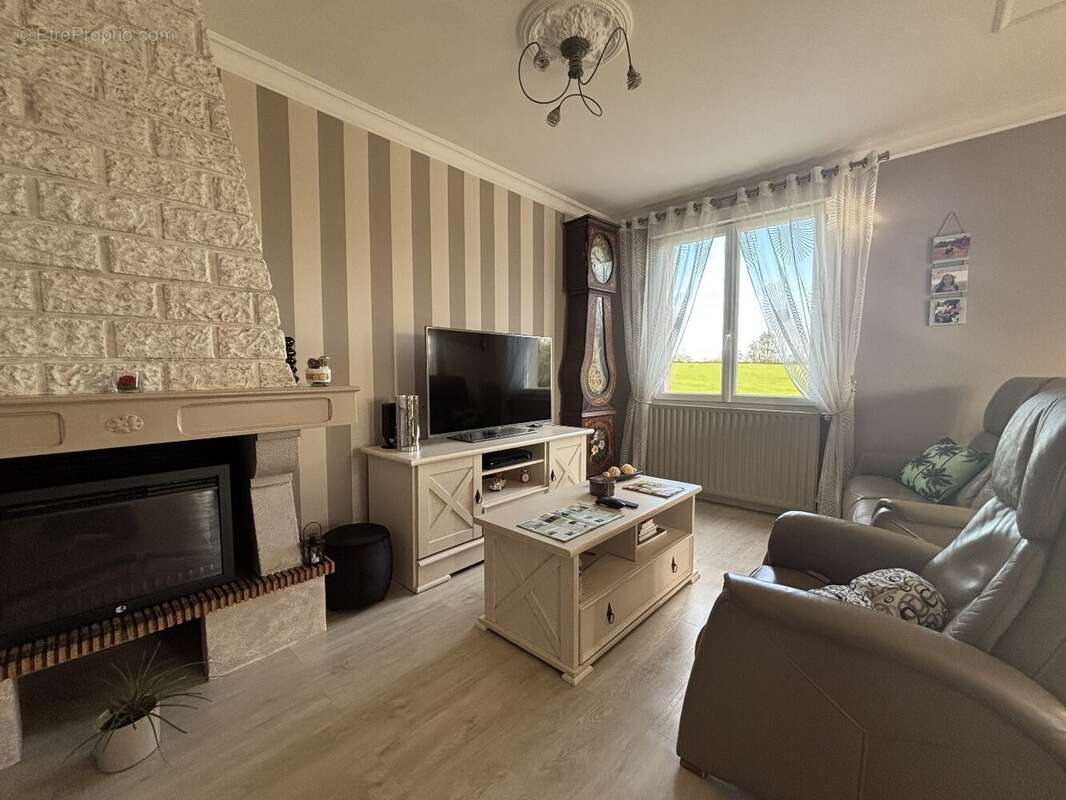 Maison à LA FORET-SUR-SEVRE