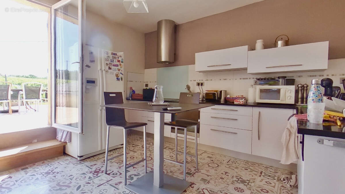 Maison à VIRE-SUR-LOT