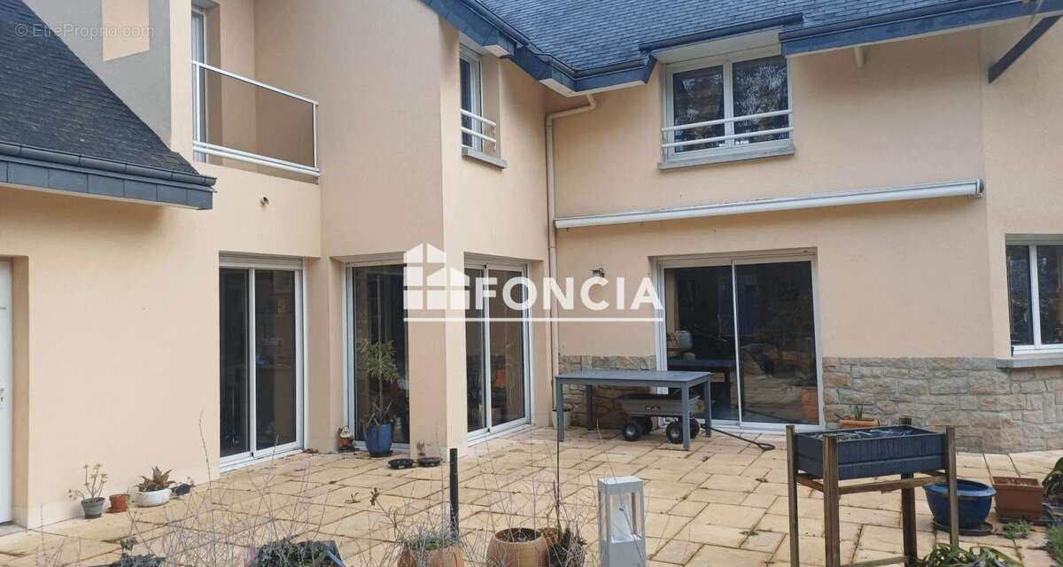 Maison à CHARTRES-DE-BRETAGNE