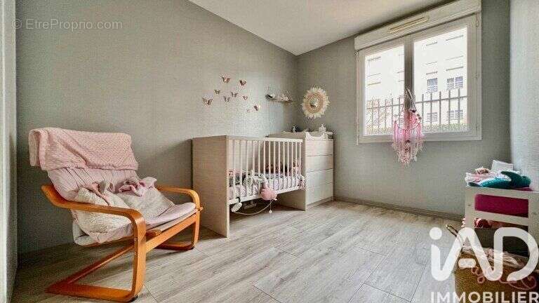 Photo 7 - Appartement à CORBEIL-ESSONNES