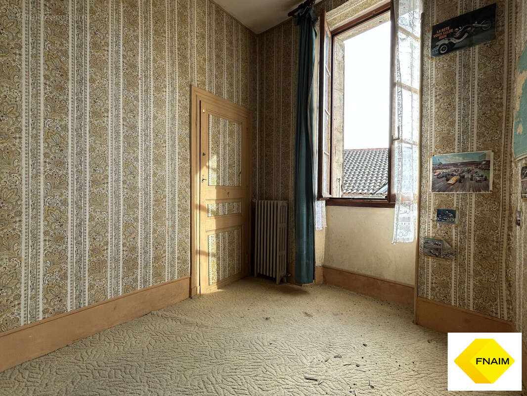 Maison à HAUTEFAGE-LA-TOUR