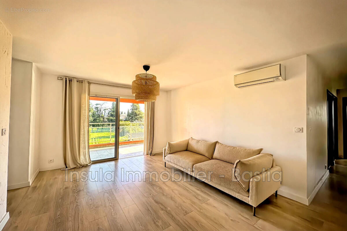 Appartement à BIGUGLIA