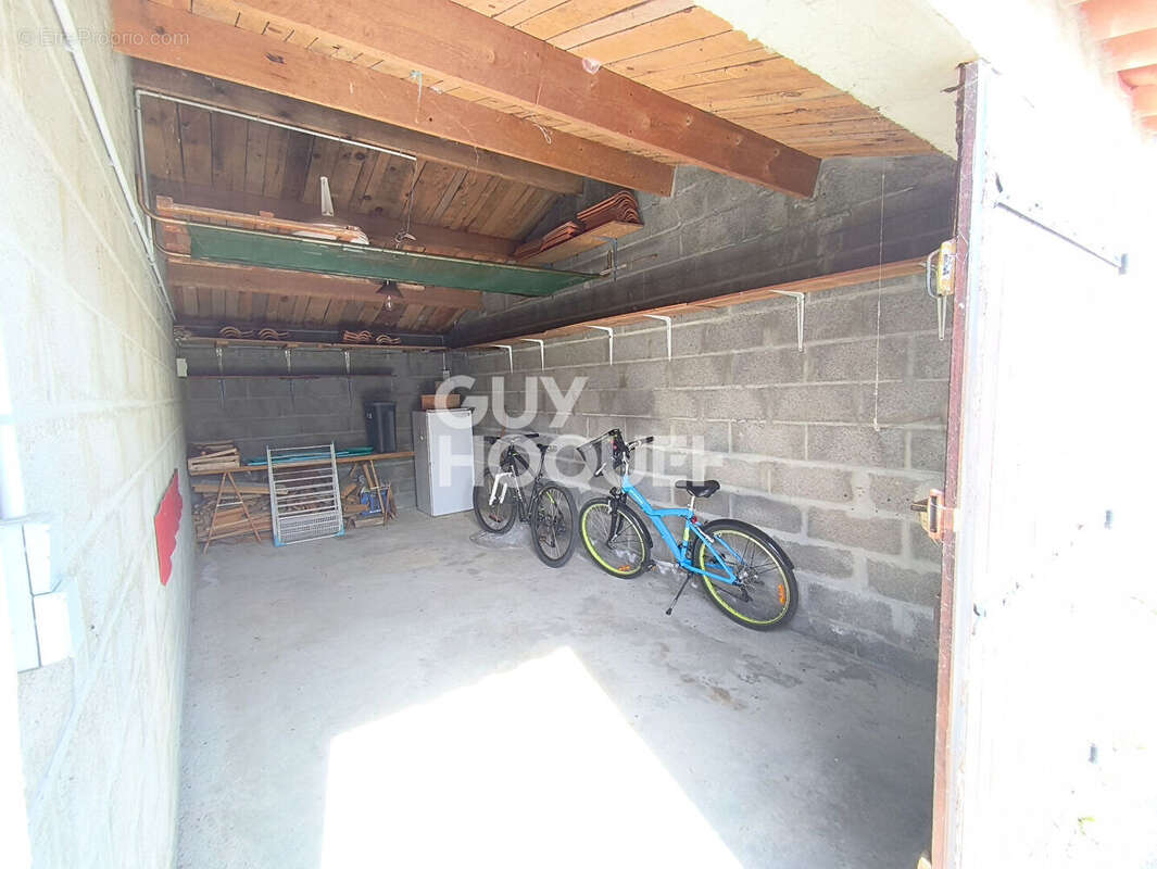 Parking à DOLUS-D'OLERON