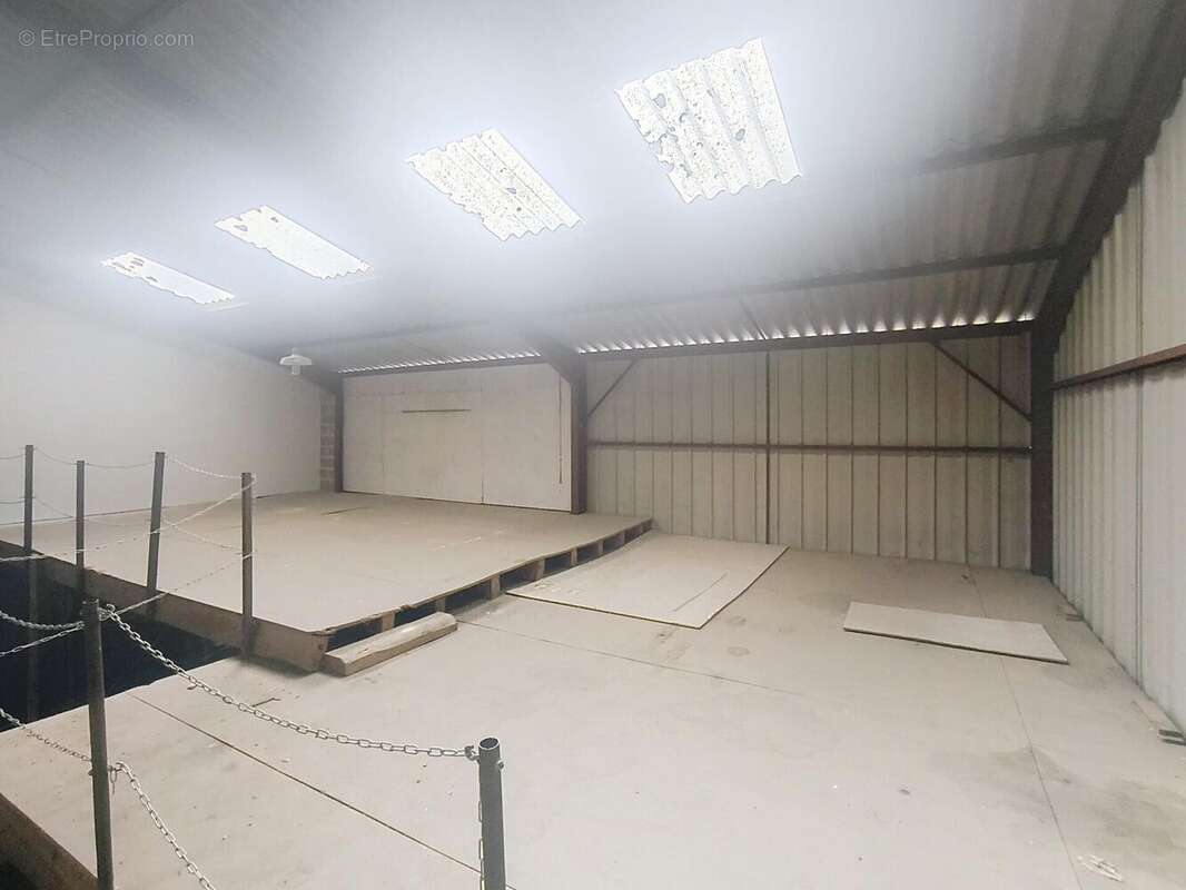 Photo 3 - Commerce à MONT-DE-MARSAN