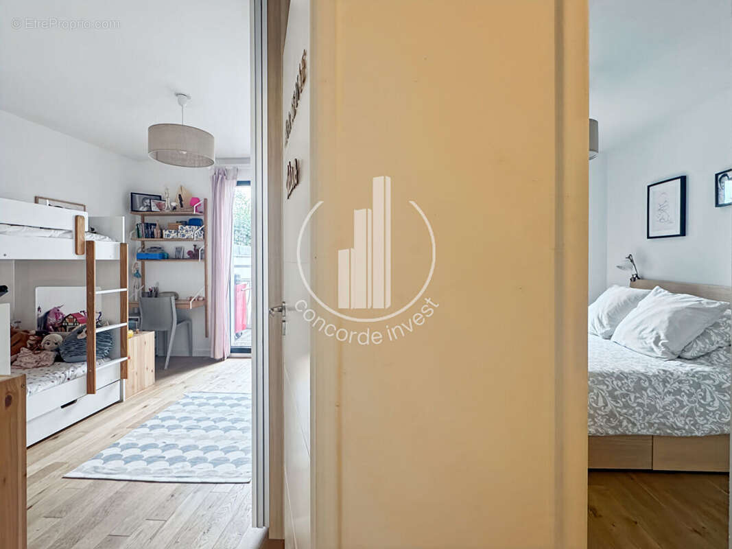 Appartement à ASNIERES-SUR-SEINE