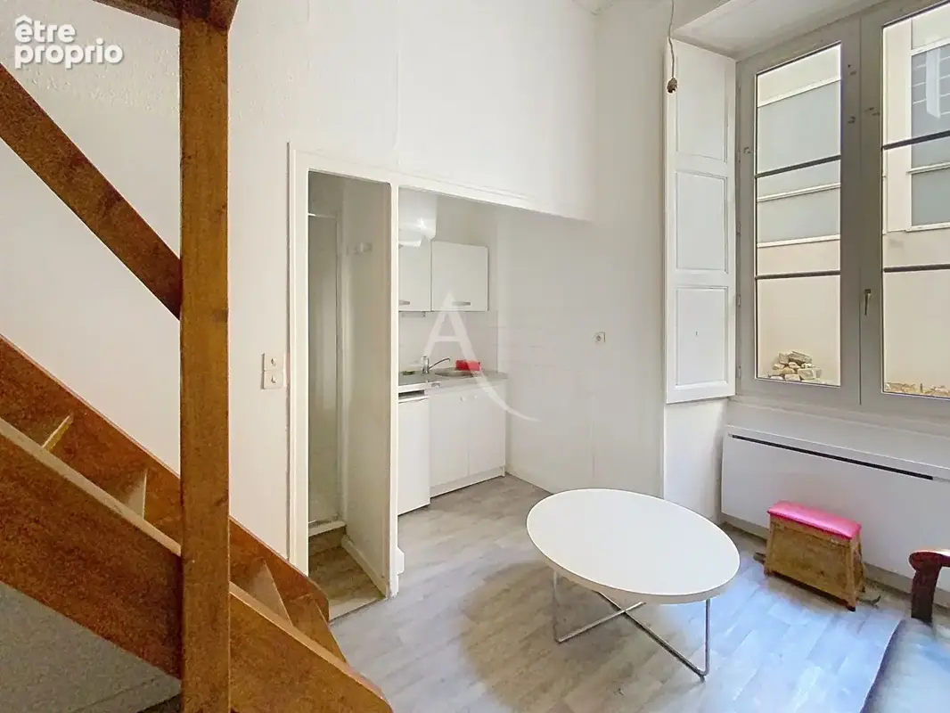 Exclusivité studio de charme au coeur du secteur cathédrale - photo 4