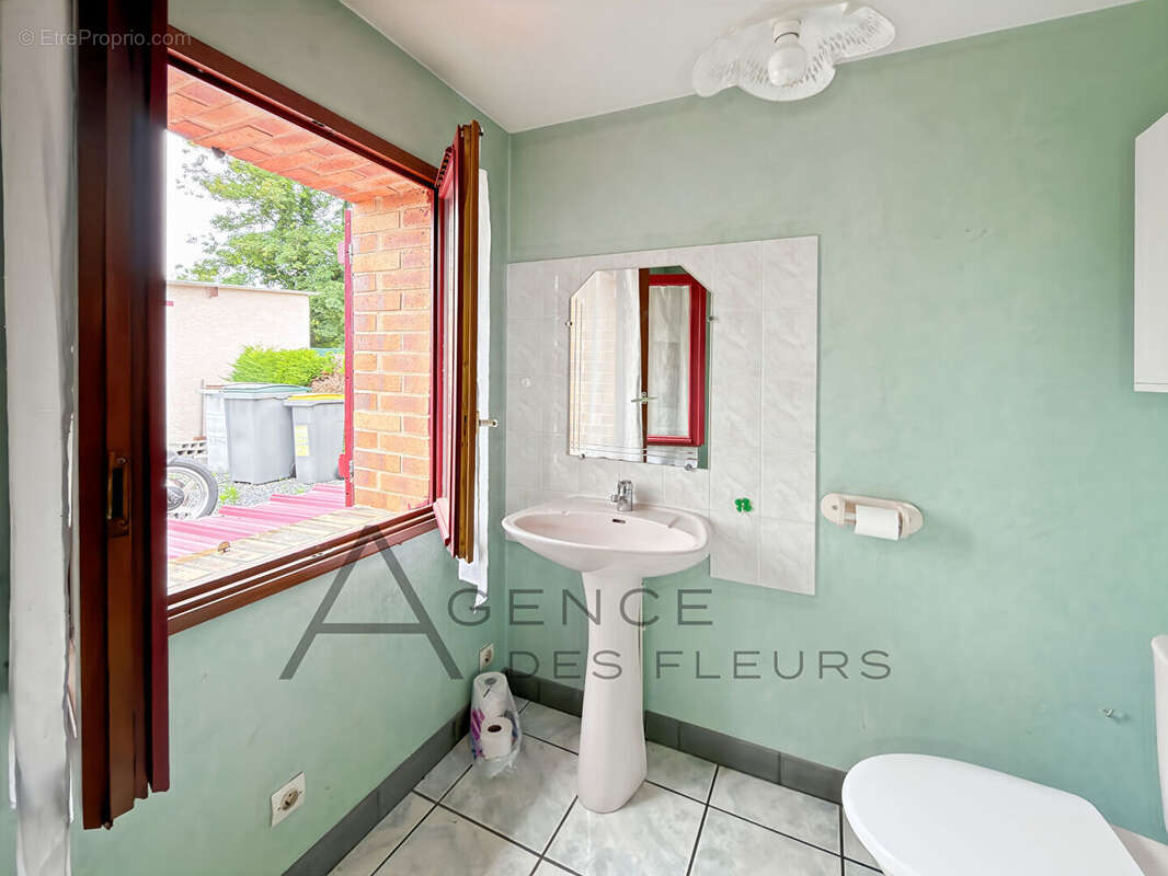 Maison Saint Aubin Les Elbeuf 118 m2 - photo 5