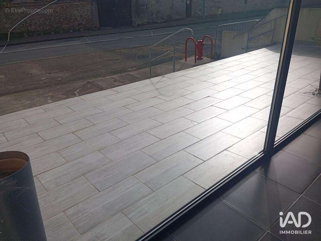 Photo 6 - Commerce à SAINT-ARNOULT-EN-YVELINES