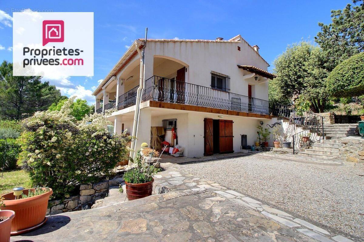 Maison à LORGUES